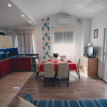 Apartments Vodice Kültér fotó