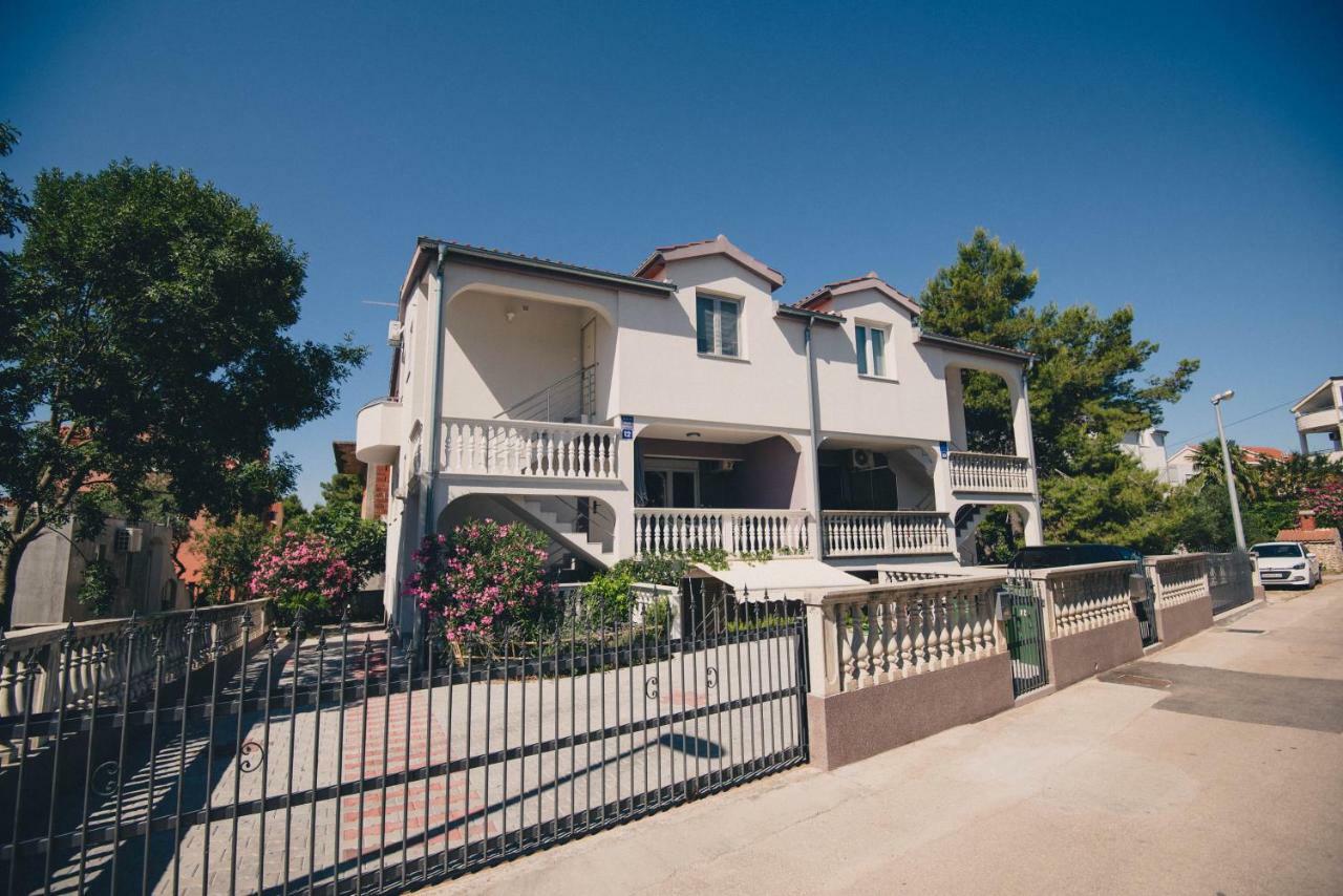 Apartments Vodice Kültér fotó
